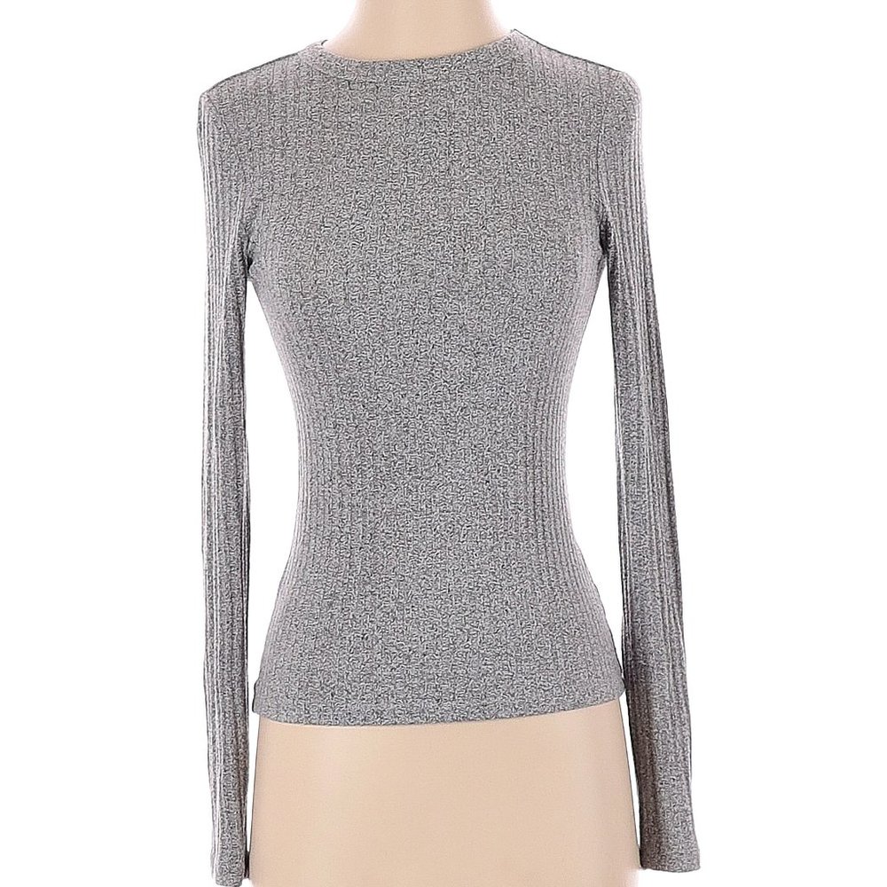 BP Thin Gray long Sleeve Sweater